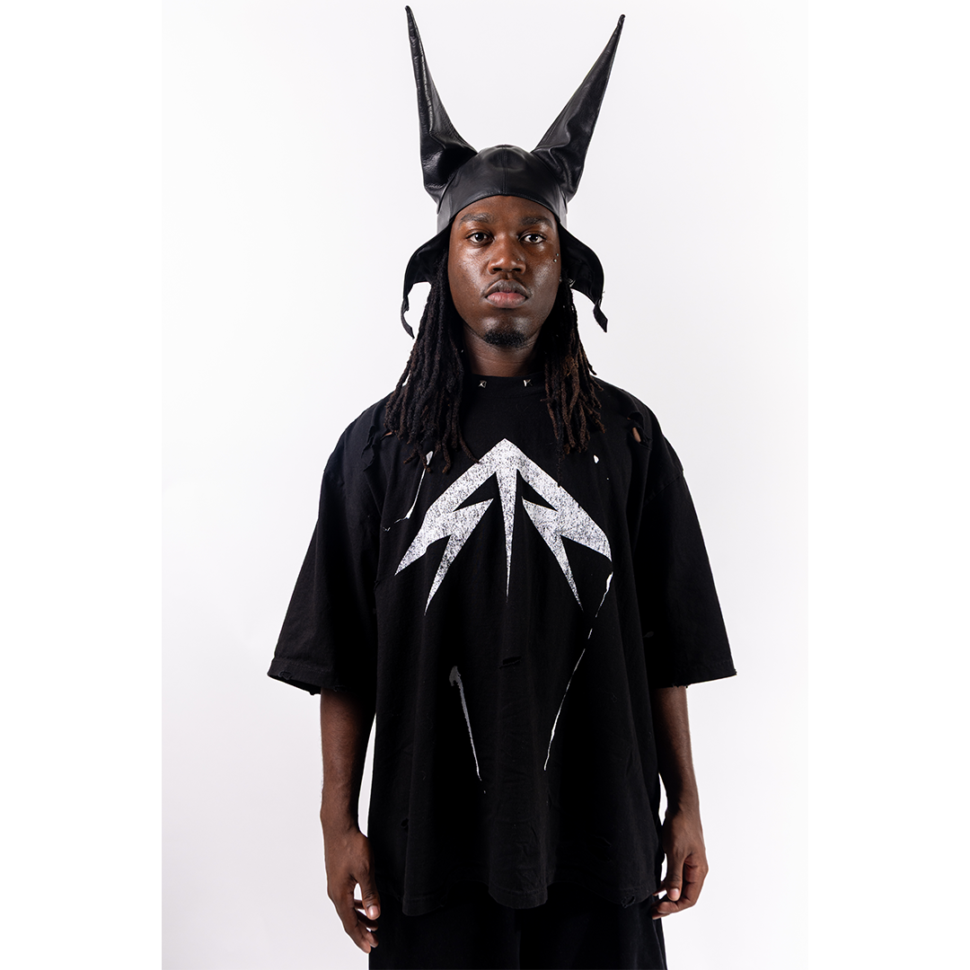 UNITY LOGO TEE IN BLACK