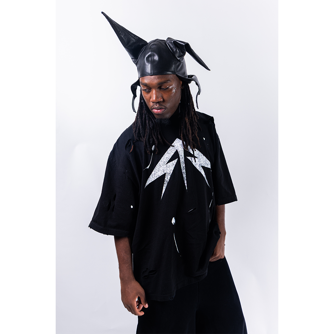UNITY LOGO TEE IN BLACK